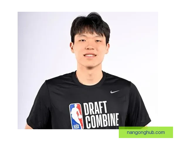中国男篮杨瀚森NBA选秀前景深度解析及球探评估报告解读